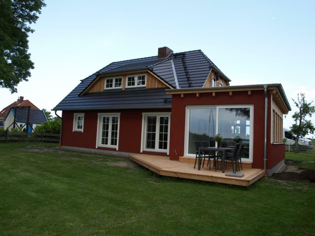 Ferienhaus Kranichblick Kinnbackenhagen エクステリア 写真
